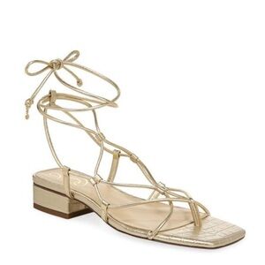 Sam Edelman Daffy Sandal
Color: Gold Leaf Leather 
Size: 9 M MEDIUM